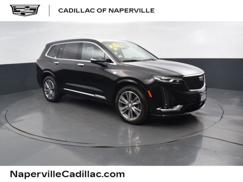 Used 2024 Cadillac XT6 Premium Luxury image 1