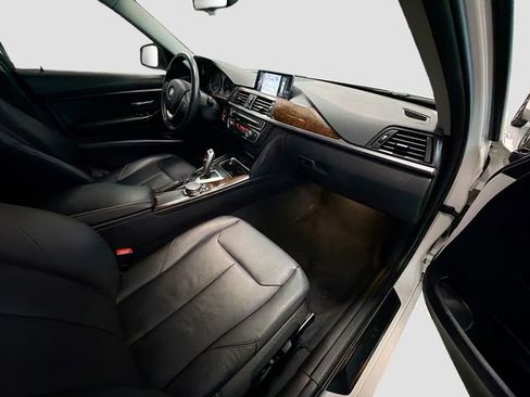 Used 2014 BMW 328i xDrive Sedan image 27