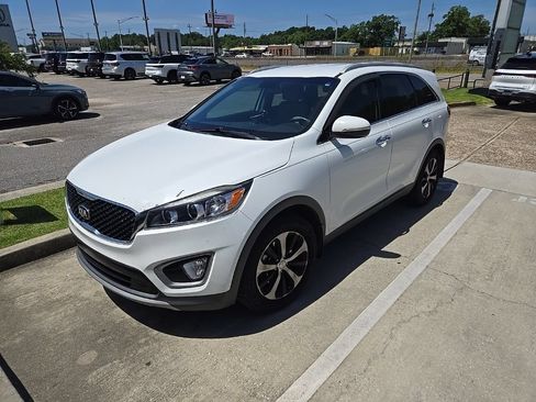 Used 2017 Kia Sorento EX w/ EX V6 Premium Package FWD image 1