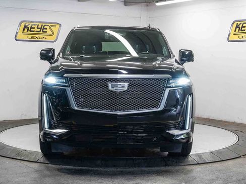 Used 2023 Cadillac Escalade ESV Premium Luxury Platinum w/ LPO, Radiant Package AWD/4WD image 3