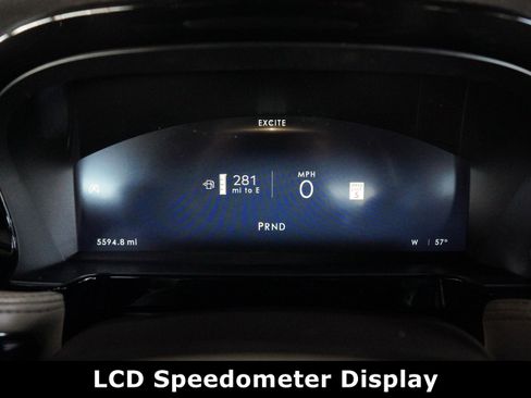 Used 2024 Lincoln Corsair Reserve w/ Equipment Group 201A image 23