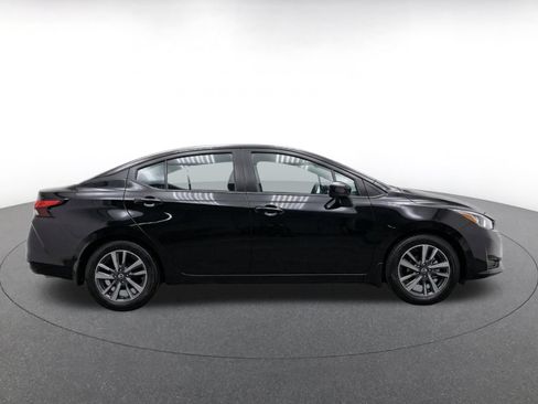 Used 2025 Nissan Versa SV FWD image 10