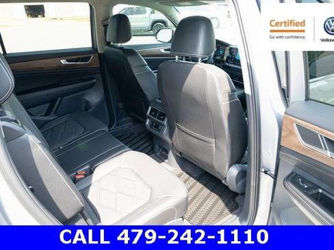 Certified 2024 Volkswagen Atlas SE image 37