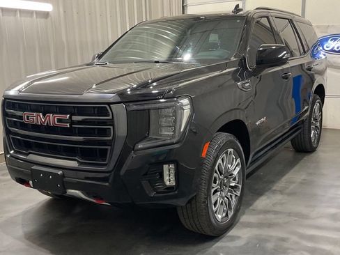 Used 2023 GMC Yukon AT4 w/ LPO, Floor Liner Package AWD/4WD image 3