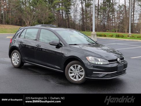 Used 2019 Volkswagen Golf S image 1