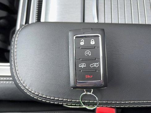 New 2026 Jeep Grand Wagoneer 4WD image 44