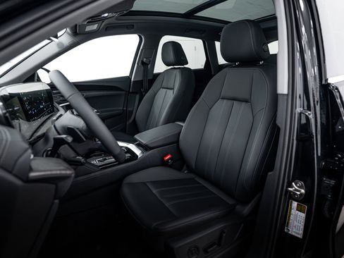 New 2025 Audi Q5 Premium Plus image 15