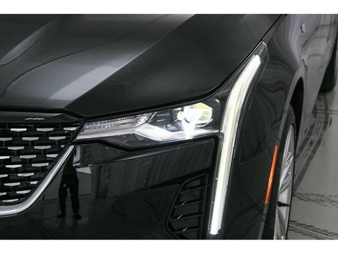Used 2023 Cadillac CT4 Luxury w/ Sun And Sound Package AWD/4WD image 25