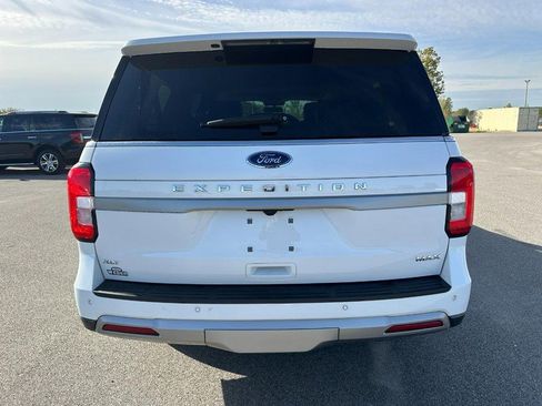 Used 2024 Ford Expedition Max XLT image 4