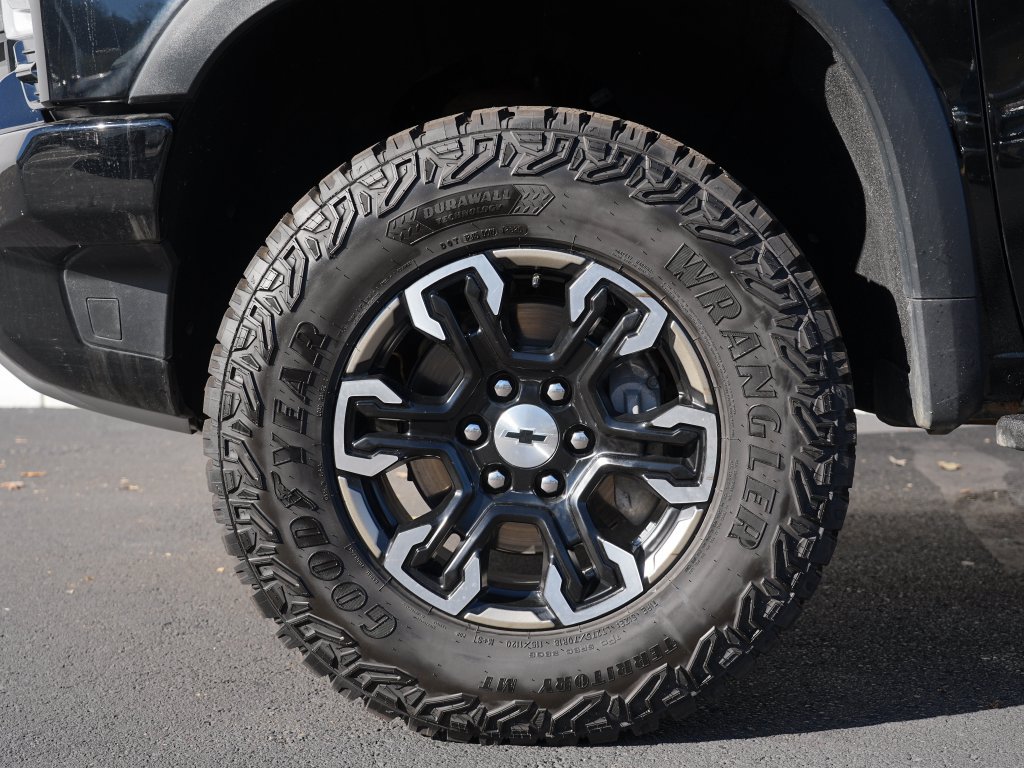 Certified 2023 Chevrolet Silverado 1500 ZR2 AWD/4WD image 11