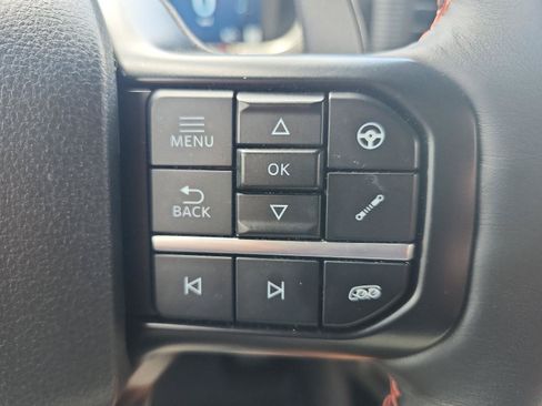 Used 2025 Ford F150 Raptor AWD/4WD image 29