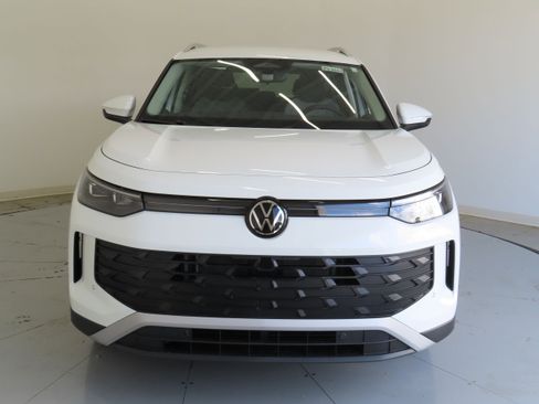 New 2025 Volkswagen Tiguan S image 10