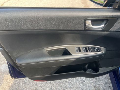 Used 2019 Kia Optima LX image 7