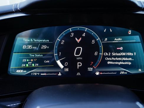 Used 2024 Chevrolet Corvette Stingray Premium Conv w/ Z51 Performance Package image 33