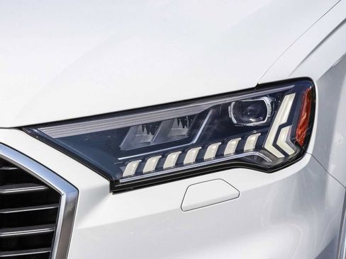 Used 2023 Audi Q7 3.0T Premium Plus w/ Premium Plus Package AWD/4WD image 7