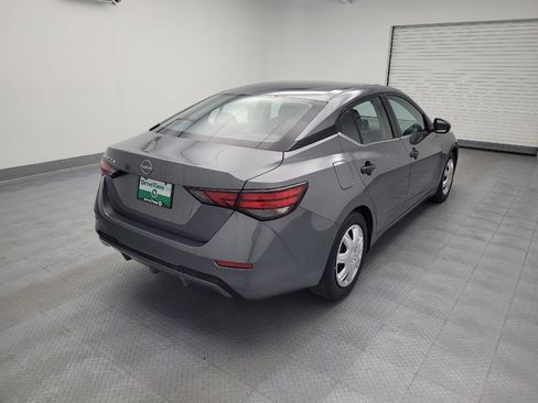 Used 2024 Nissan Sentra S FWD image 9
