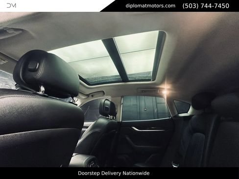 Used 2022 Maserati Levante GT image 24