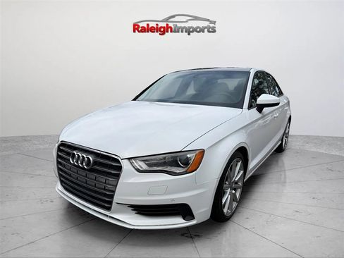Used 2016 Audi A3 2.0T Premium w/ Audi MMI Navigation Plus AWD/4WD image 4