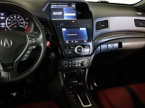 Used 2019 Acura ILX FWD image 16