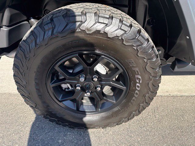 Certified 2024 Jeep Wrangler Unlimited AWD/4WD image 38