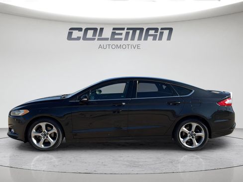 Used 2014 Ford Fusion SE w/ Equipment Group 201A image 2