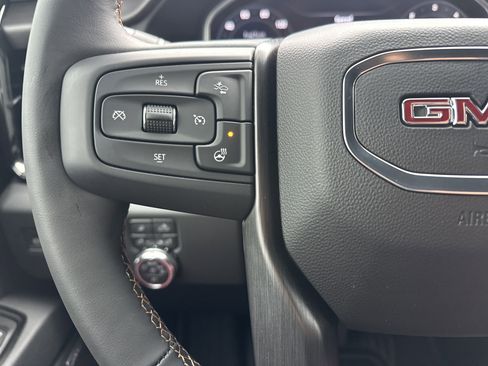 Used 2024 GMC Sierra 2500 AT4 w/ AT4 Premium Plus Package image 19