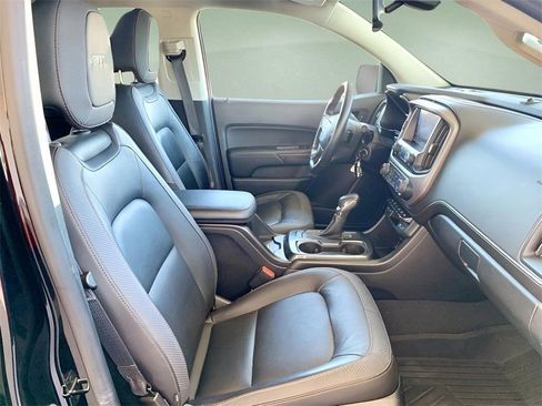 Used 2022 GMC Canyon AT4 image 27