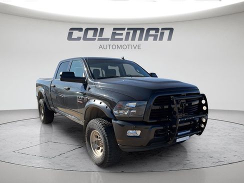 Used 2016 RAM 2500 Big Horn w/ Black Appearance Group AWD/4WD image 7