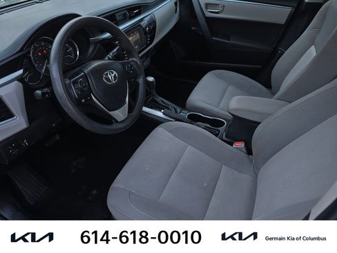 Used 2015 Toyota Corolla LE image 18