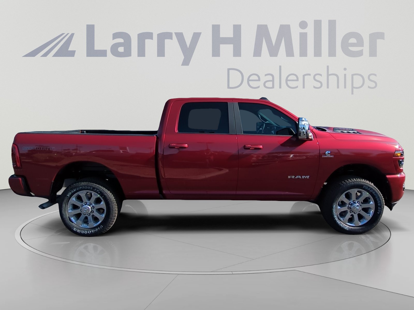 New 2026 RAM 2500 Laramie w/ Sport Appearance Package AWD/4WD image 6