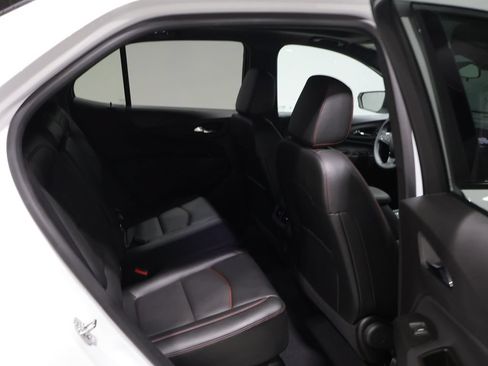 Used 2024 Chevrolet Equinox RS w/ RS Leather Package AWD/4WD image 21