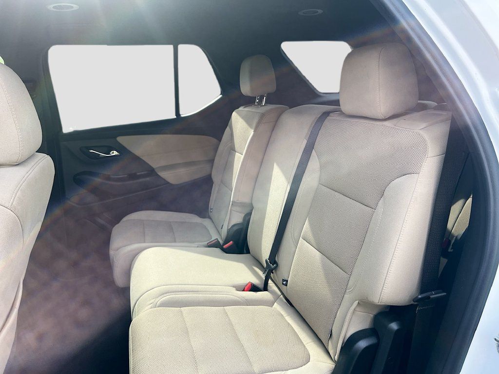 Used 2023 Chevrolet Traverse LS w/ Safety Package FWD image 22