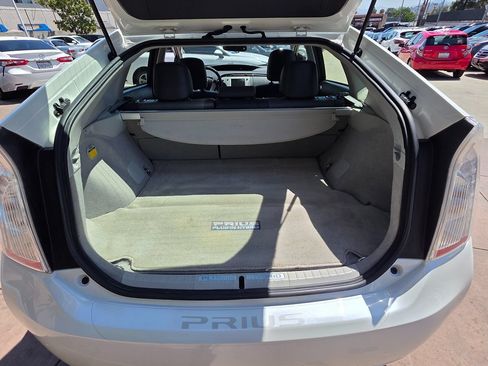 Used 2014 Toyota Prius Prime Advanced FWD image 18