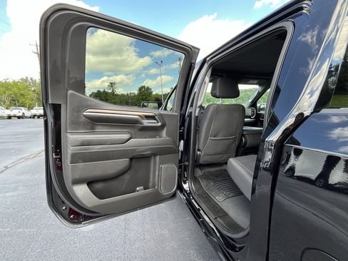 Used 2023 Chevrolet Silverado 1500 LT image 14