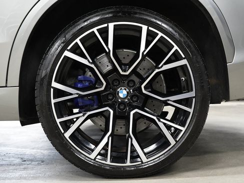 Used 2021 BMW X5 M w/ Competition Package AWD/4WD image 48