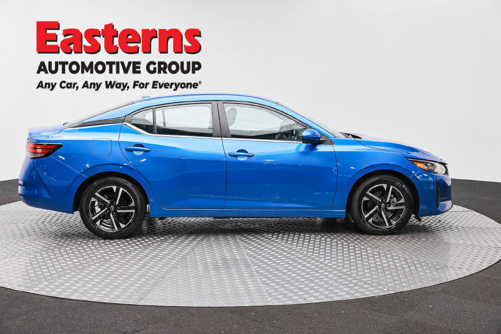 Used 2024 Nissan Sentra SV FWD image 5