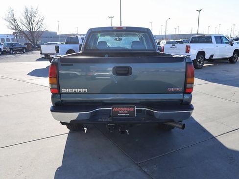 Used 2006 GMC Sierra 2500 SLT w/ Heavy-Duty Power Package image 5