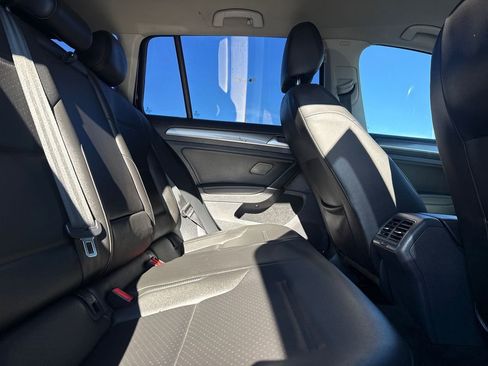 Used 2019 Volkswagen Golf Alltrack S image 13