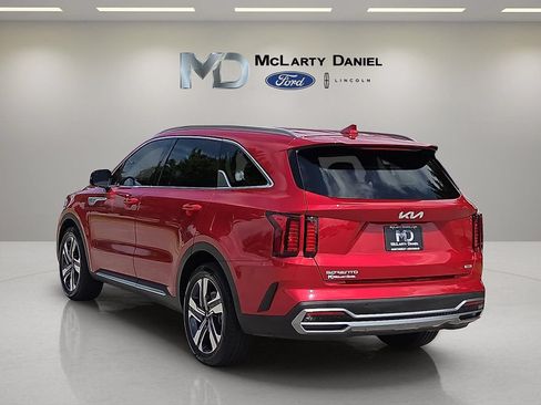 Used 2023 Kia Sorento EX AWD/4WD image 4