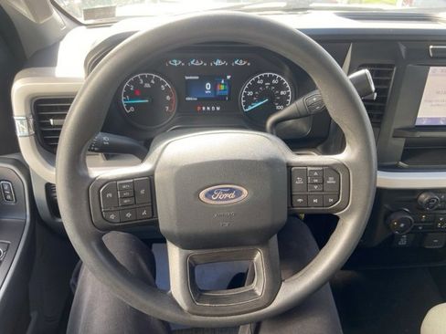 Used 2024 Ford F250 XLT image 11