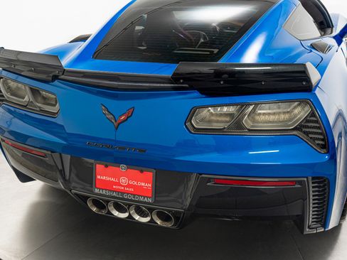 Used 2015 Chevrolet Corvette Z06 w/ 3LZ Preferred Equipment Group image 42