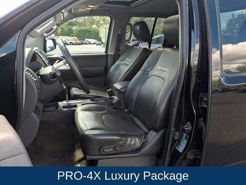 Used 2012 Nissan Frontier PRO-4X w/ Pro-4x Luxury Pkg AWD/4WD image 2
