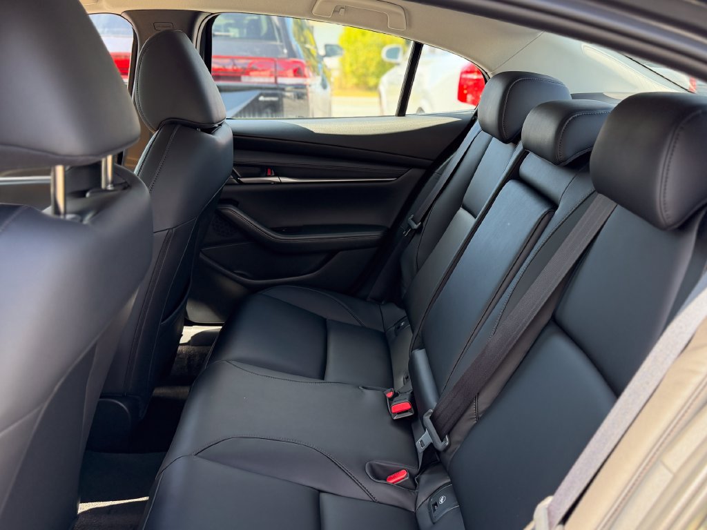 New 2026 MAZDA MAZDA3 s Sport FWD image 6