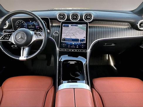 Used 2023 Mercedes-Benz GLC 300 4MATIC image 15