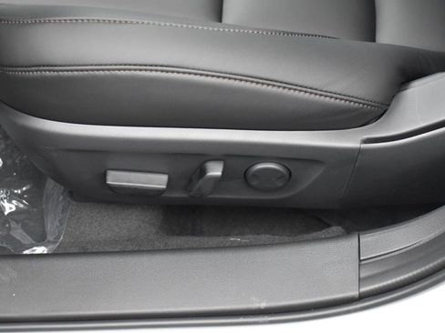 New 2026 MAZDA MAZDA3 2.5 S Sedan w/ Preferred Pkg image 11