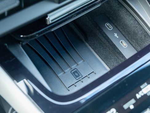 New 2026 Porsche Cayenne S image 27