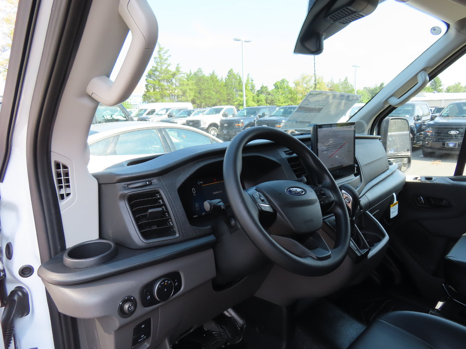New 2027 Ford Transit 250 148 Medium Roof RWD image 8
