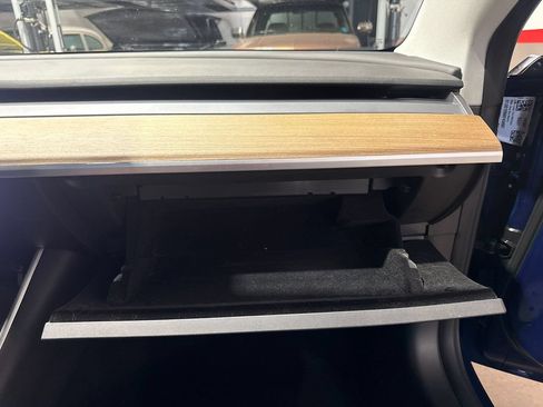 Used 2019 Tesla Model 3 Long Range AWD/4WD image 58