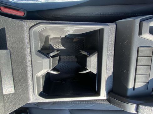 Used 2024 Toyota Tacoma SR image 37