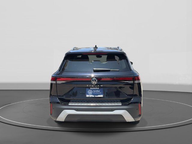 Certified 2026 Volkswagen Tiguan S FWD image 4